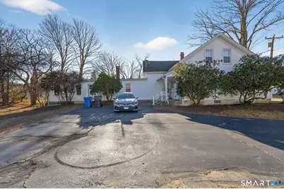 18 Broad Street, Killingly, CT 06239 - Photo 8