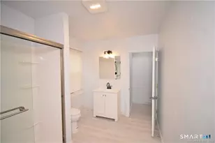 26 Marshall St, Putnam, CT 06260 - Photo 18