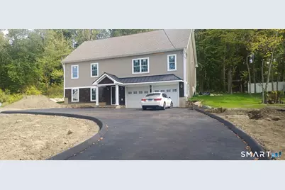 53 Pembroke Road, Danbury, CT 06811 - Photo 4