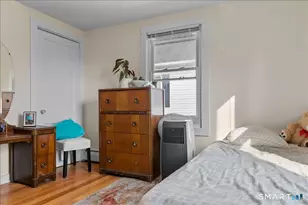 17 Clinton St, Milford, CT 06460 - Photo 14