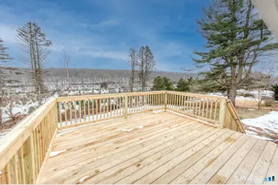 330 Coleman Road, Middletown, CT 06457 - Photo 8