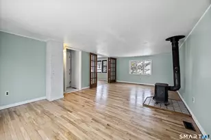 122 Algonquin Dr, Wallingford, CT 06492 - Photo 10