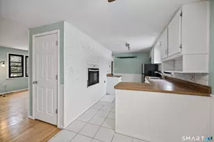 122 Algonquin Dr, Wallingford, CT 06492 - Photo 6