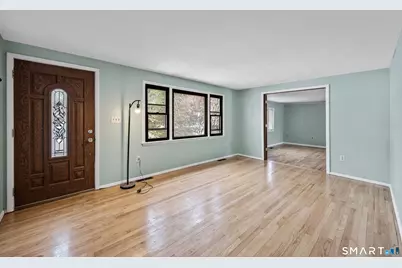 122 Algonquin Drive, Wallingford, CT 06492 - Photo 8