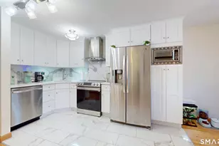 23 Smith St, New Britain, CT 06053 - Photo 8