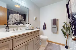 23 Smith St, New Britain, CT 06053 - Photo 16