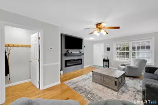 39 Coram Rd, Shelton, CT 06484 - Photo 10