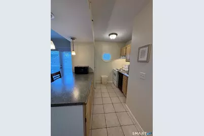 221 Old Pond Lane #221, Norwich, CT 06360 - Photo 4