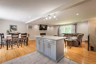 16 Hilltop Rd, Windsor, CT 06095 - Photo 8