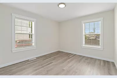 34 Wilson Street, Bridgeport, CT 06605 - Photo 12