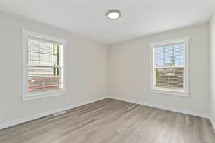 34 Wilson St, Bridgeport, CT 06605 - Photo 12