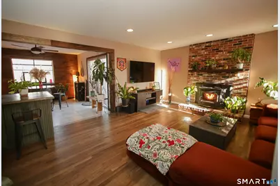 2 Meadow Court, Simsbury, CT 06070 - Photo 14