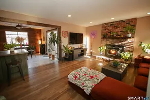 2 Meadow Ct, Simsbury, CT 06070 - Photo 14