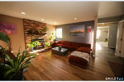 2 Meadow Court, Simsbury, CT 06070 - Photo 16