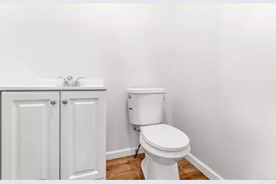 32 Hill Street, Shelton, CT 06484 - Photo 14