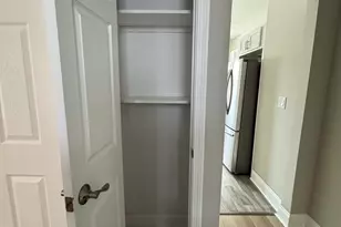 30 Milford St, Hartford, CT 06112 - Photo 14