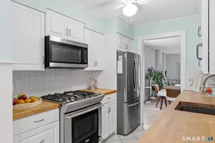 1 Coach Dr, Southington, CT 06489 - Photo 18