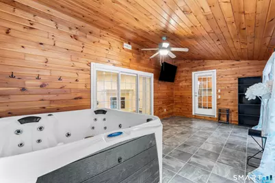 125 Birchwood Drive, Torrington, CT 06790 - Photo 32