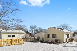 75 Middlebrooks Ave, Trumbull, CT 06611 - Photo 1