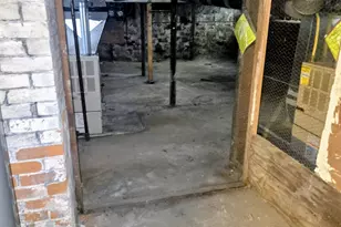 112 Edgewood St, Hartford, CT 06112 - Photo 12