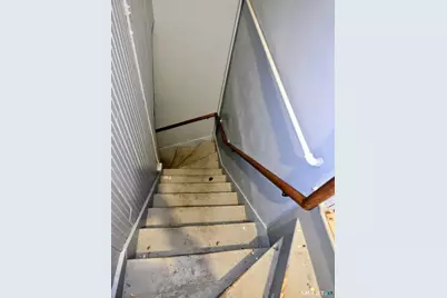 112 Edgewood Street, Hartford, CT 06112 - Photo 14