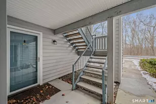 55 Leafwood Ln, Groton, CT 06340 - Photo 4