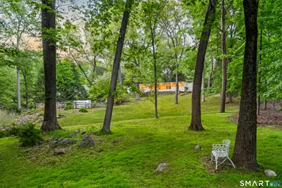 17 Richmond Hill Road, Weston, CT 06883 - Photo 6
