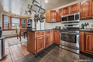 154 Leffingwell Ave, Waterbury, CT 06710 - Photo 12