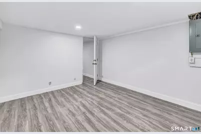 8 River Road, East Haven, CT 06512 - Photo 32