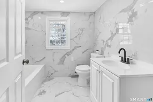 8 River Rd, East Haven, CT 06512 - Photo 8