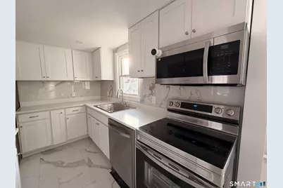 8 River Road, East Haven, CT 06512 - Photo 16