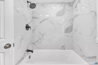 8 River Road, East Haven, CT 06512 - Photo 10