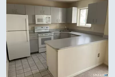 925 Oronoke Road #17F, Waterbury, CT 06708 - Photo 2