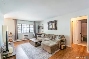 1 Essex Ct, Brookfield, CT 06804 - Photo 12