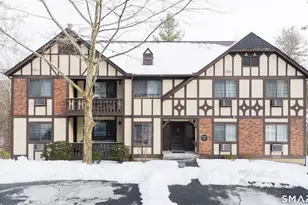 1 Essex Ct, Brookfield, CT 06804 - Photo 1
