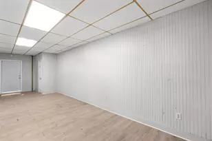 74 Holmes Ave, Waterbury, CT 06710 - Photo 16