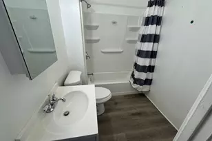 74 Holmes Ave, Waterbury, CT 06710 - Photo 10