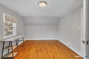 124 Lincoln St, Hamden, CT 06518 - Photo 28