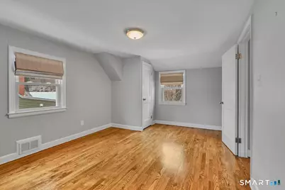 124 Lincoln Street, Hamden, CT 06518 - Photo 32