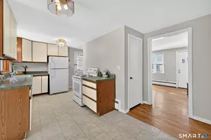 6 Ellis Rd, Enfield, CT 06082 - Photo 8