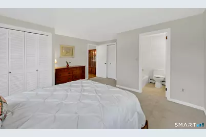 6 Ellis Road, Enfield, CT 06082 - Photo 16