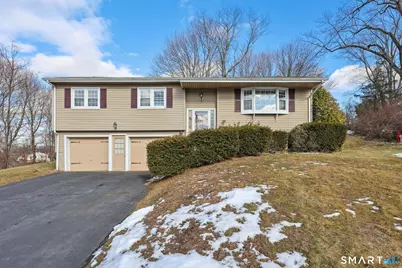 32 Lexington Circle, Newington, CT 06111 - Photo 1