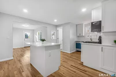 634 Newhall Street, Hamden, CT 06517 - Photo 6