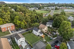 634 Newhall St, Hamden, CT 06517 - Photo 30