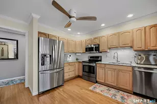 4 Strathmore Ln, Avon, CT 06001 - Photo 12