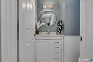 4 Strathmore Ln, Avon, CT 06001 - Photo 14