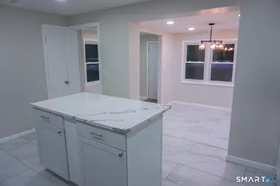 28 Bolton Street, Hartford, CT 06114 - Photo 8