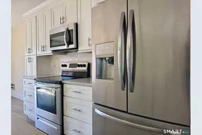 76 Maple Tree Avenue #6, Stamford, CT 06906 - Photo 6