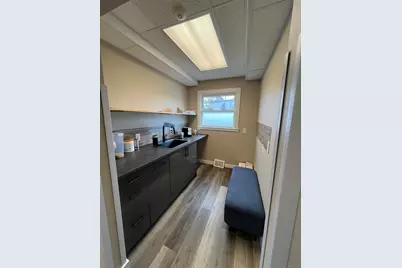 365 Main Street, Berlin, CT 06037 - Photo 12