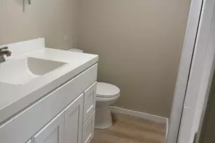 133 West Main St, Clinton, CT 06413 - Photo 12